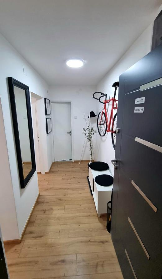 Apartman H8 Bjelovar Eksteriør bilde